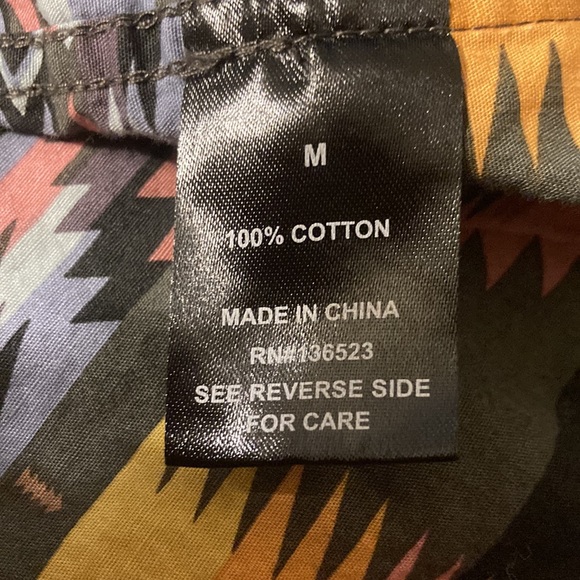 Men’s 100% Cotton Button Down Short Sleeve Patterned Shirt - Picture 4 of 4